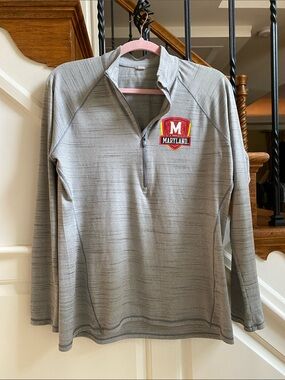 UNDER ARMOUR 1/2 Zip Top